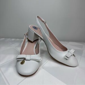 KATE SPADE NEW YORK White Leather Block Heel Slingback Medallion Bow Sz 7 B NWOB